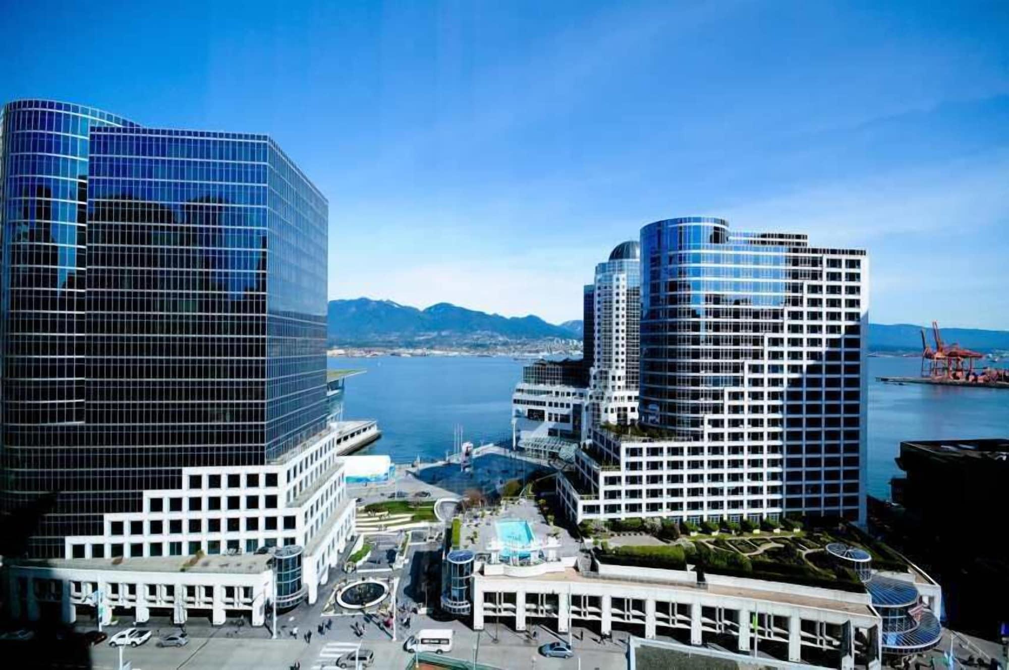 Auberge Vancouver Hotel Exterior foto